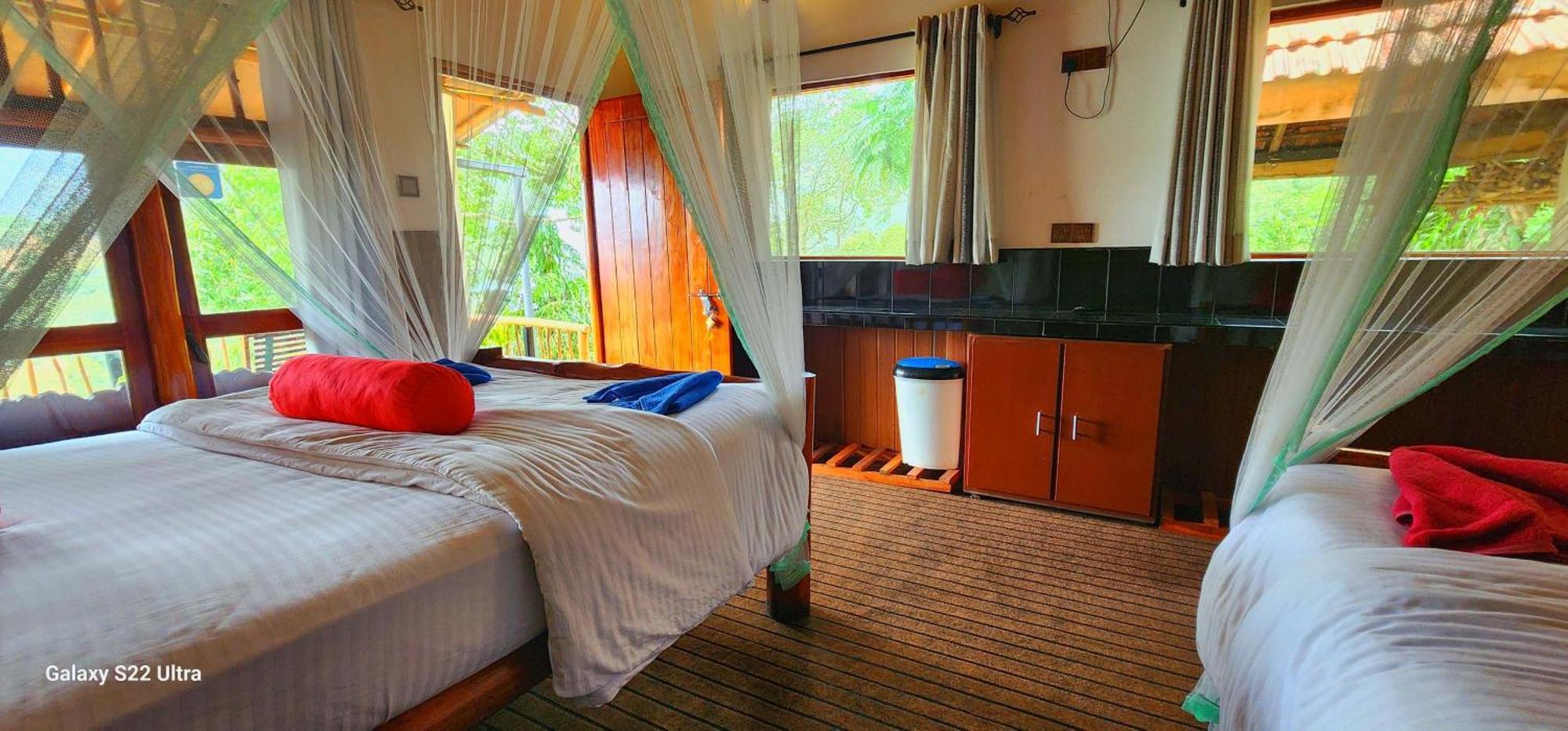 Rainbow Sky Cottage Ella Luaran gambar